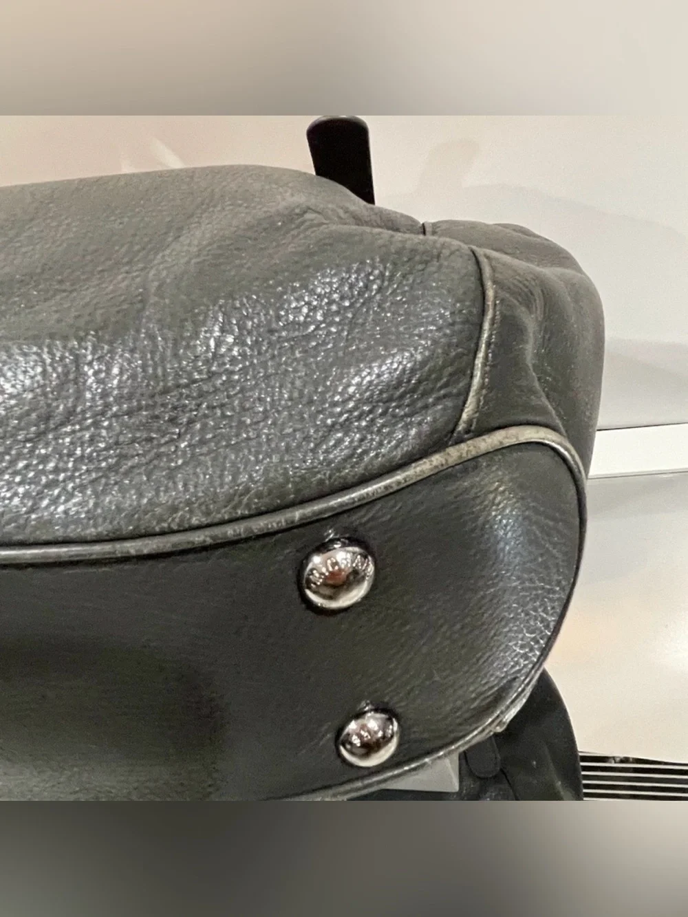 Michael Kors Gray Leather shluld bag